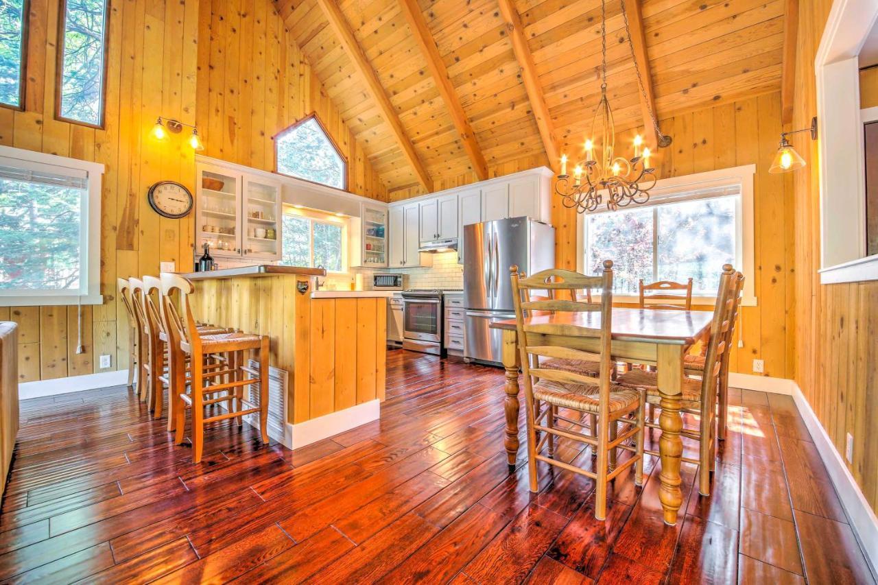 Gorgeous Lake Arrowhead Retreat Game Room And Deck Экстерьер фото